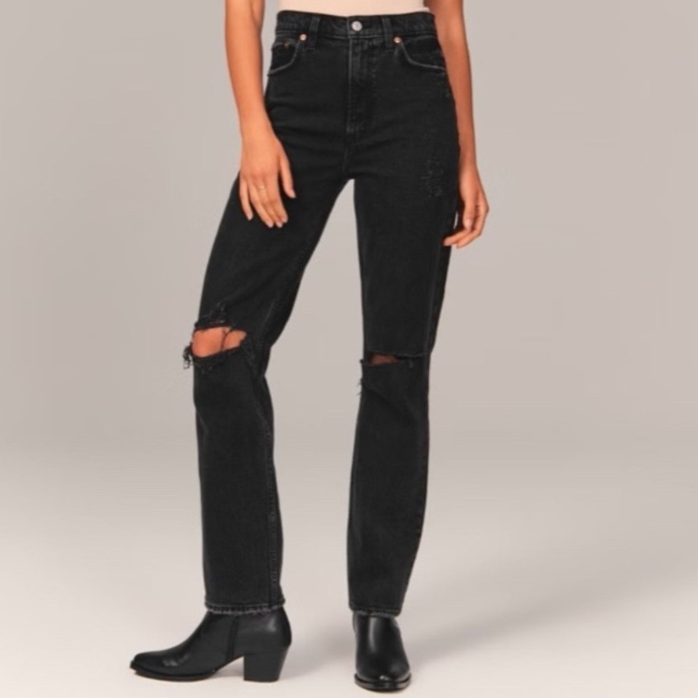 Abercrombie and Fitch Ultra High Rise 90s Straight Jean